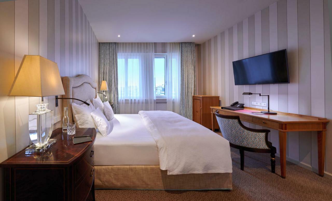 Grandhotel Hessischer Hof - Hotel Frankfurt Франкфурт-на-Майне Экстерьер фото